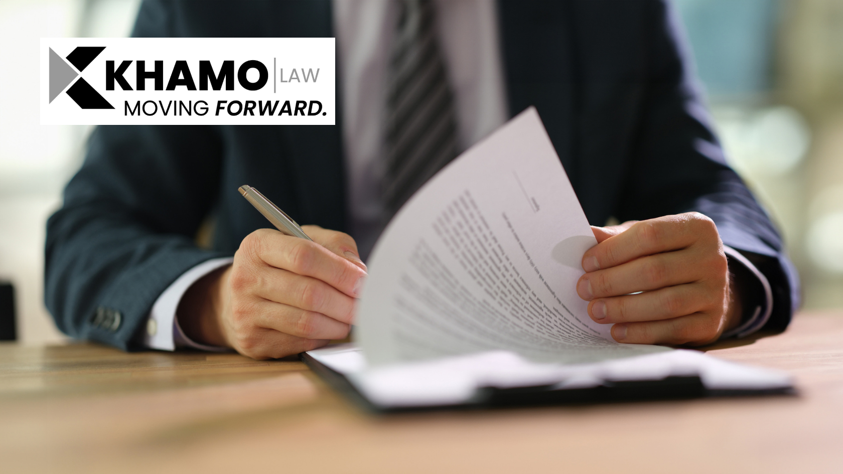 Should I Talk to the Insurance Company Without a Lawyer?